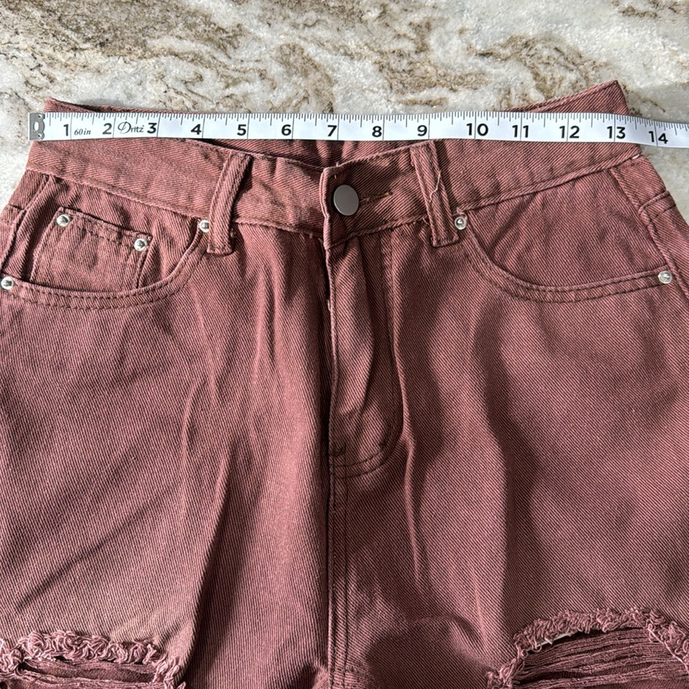 Women’s jeans. Size medium. - Picture 2 of 4